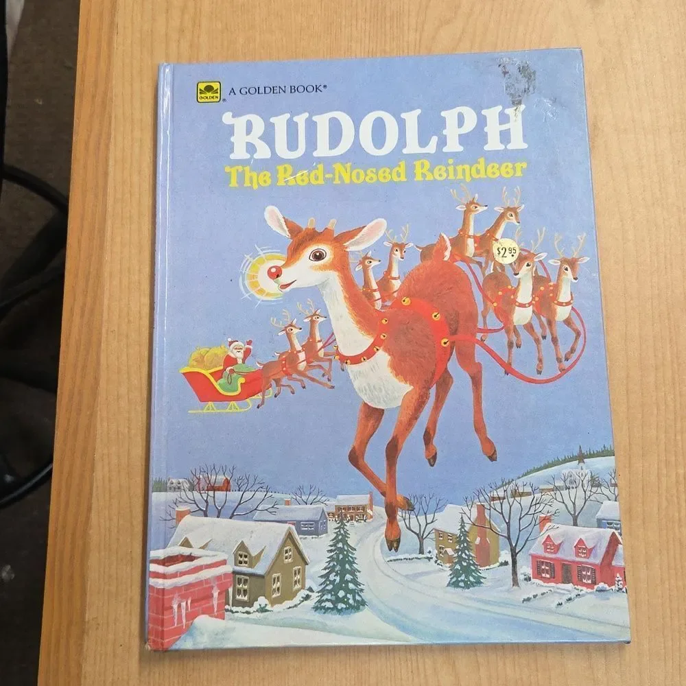 Rudoloh The Red Nosed Reindeer Collection. Lights, Movies,‎ Book